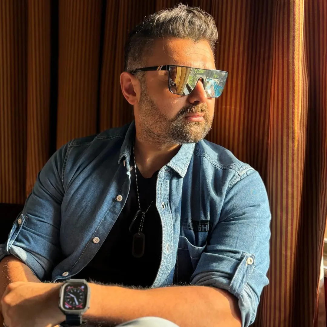 Mahaakshay Chakraborty